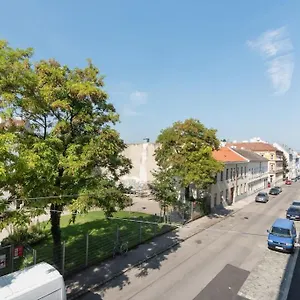  Apartment Gruene Und Zentrale Ruhelage Im Neubau Mit Balkon Österreich